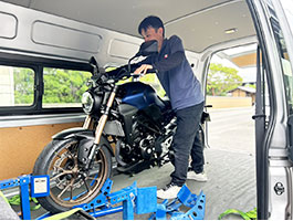 事務スタッフ