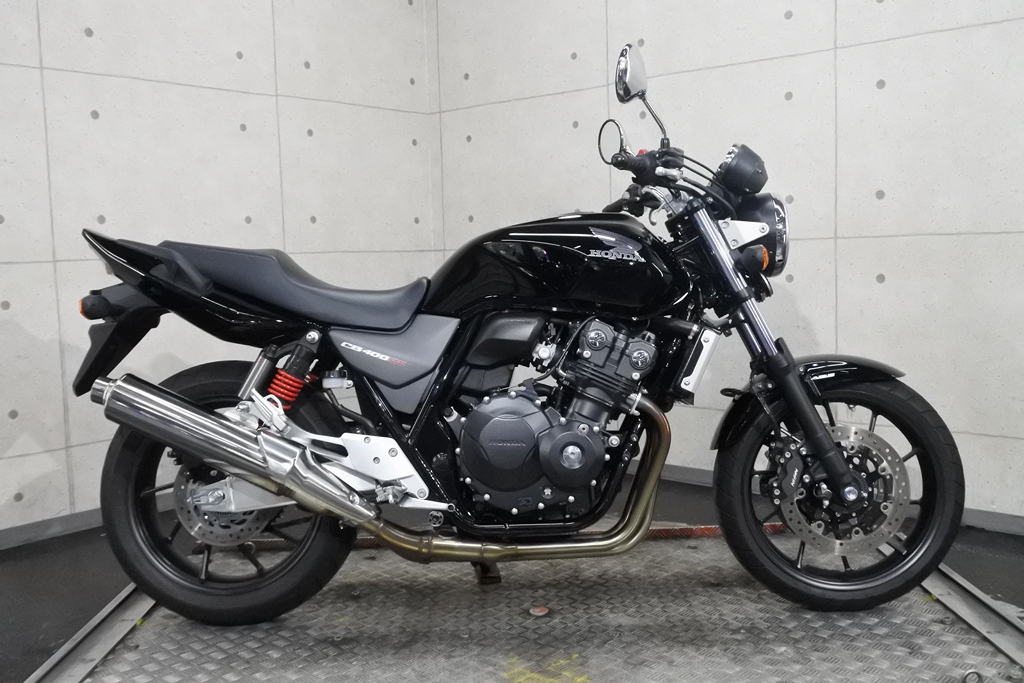 Honda cb400sfv 4abs