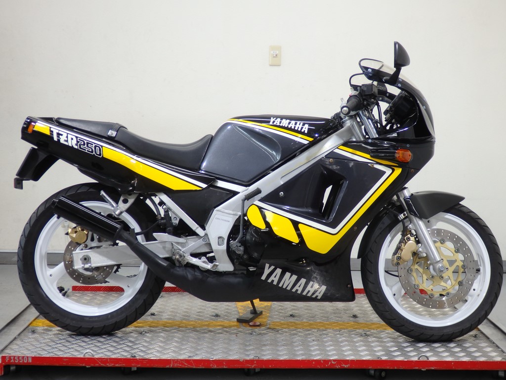 Tzr250 ヤマハ Yamaha リバースオート