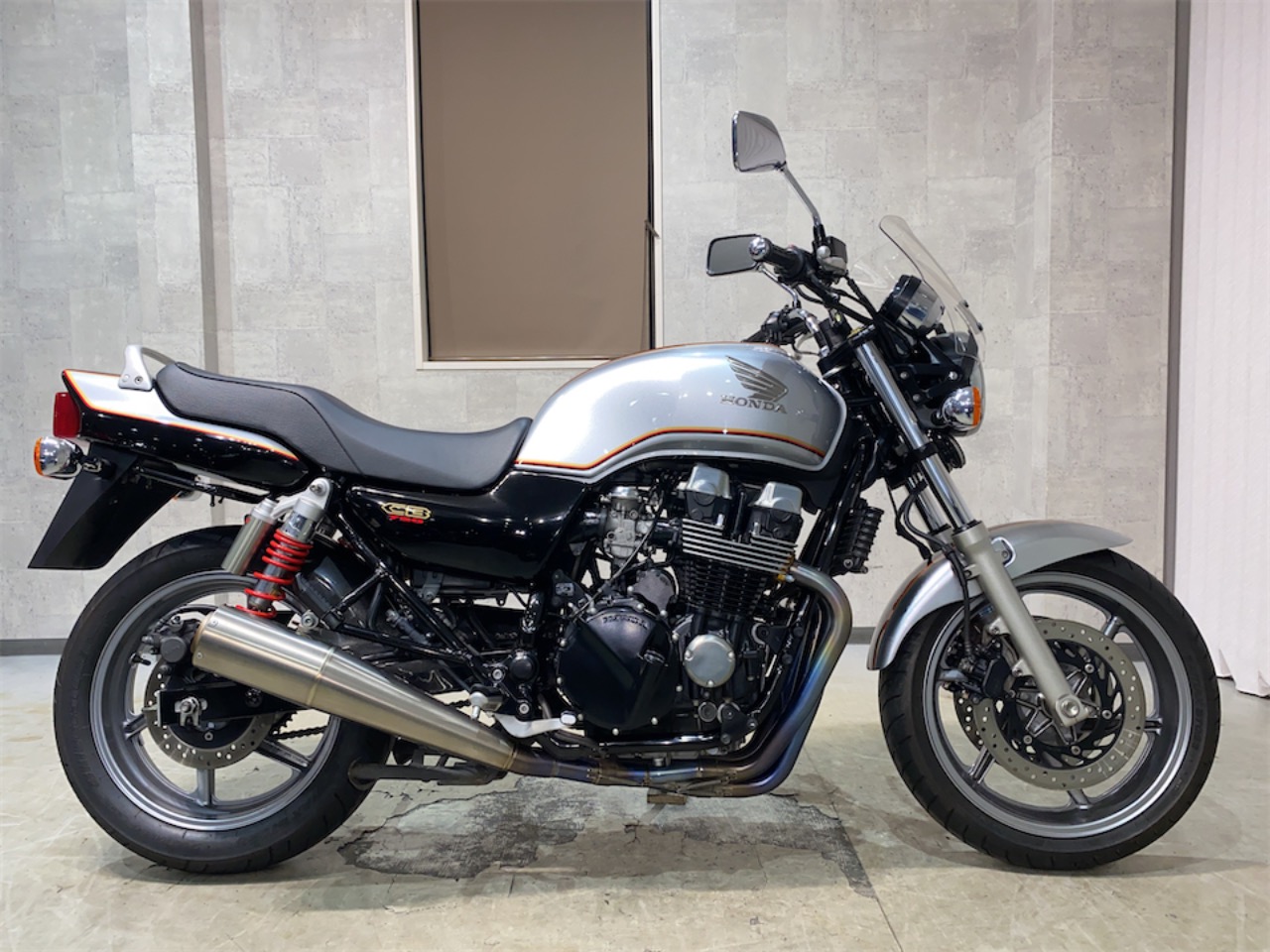 HONDA CB750 BC-RC42 ホンダ 750cc レッド 12899km 車検H33.8 保険H33 