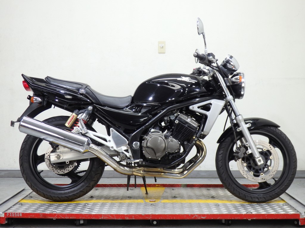 カワサキ バリオス 2型 250cc 固い