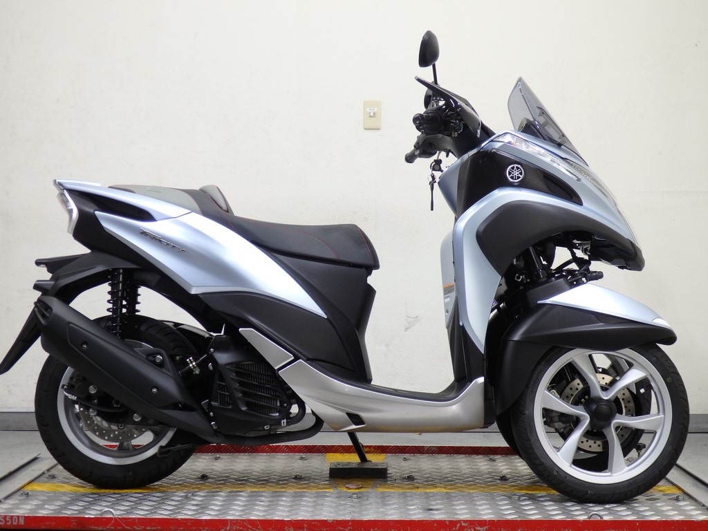 自賠責32年5月迄 トリシティ125 走行4800km ワンオーナー 安い タイ仕様？