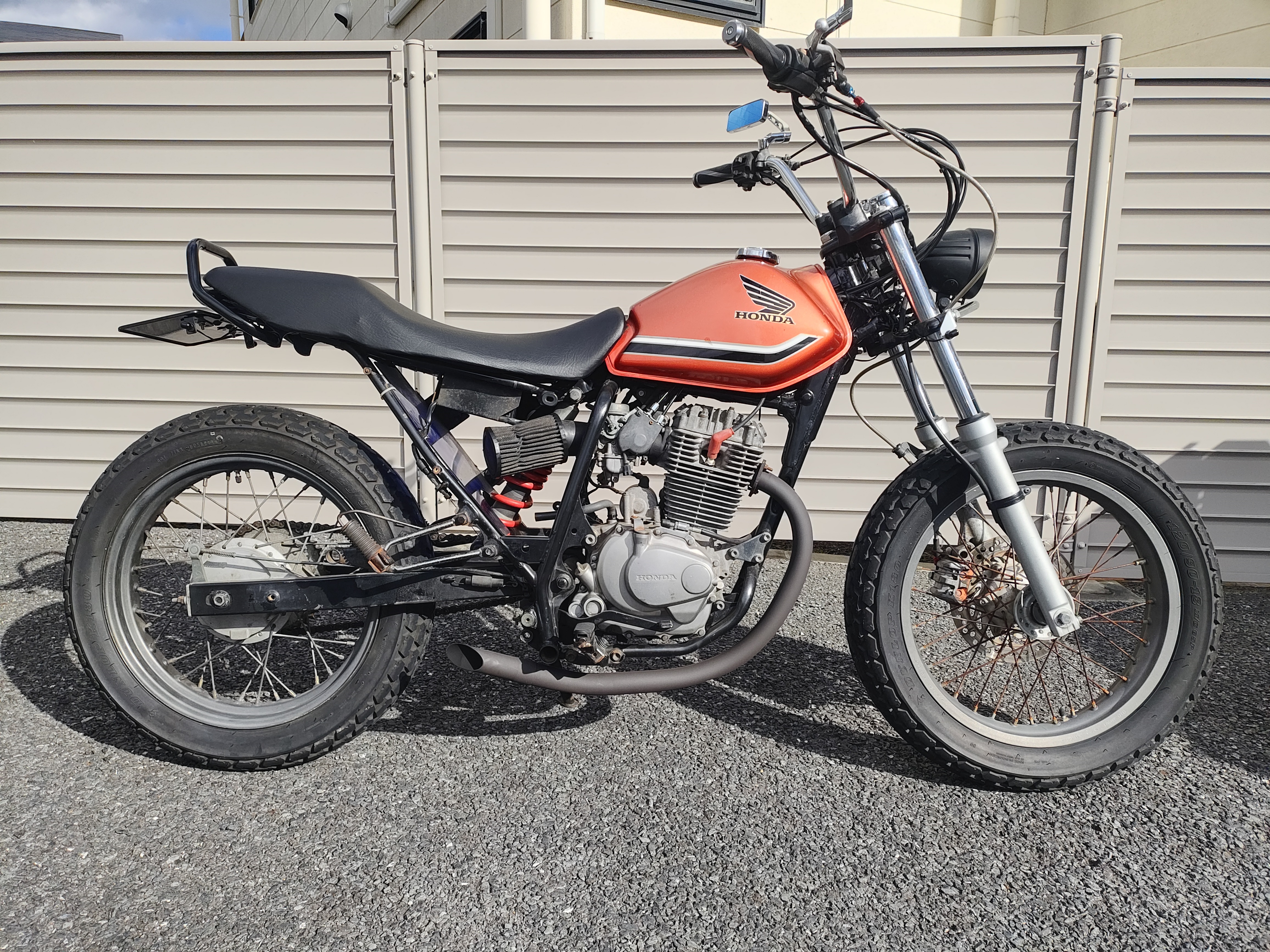 FTR223 | ホンダ（HONDA） | リバースオート