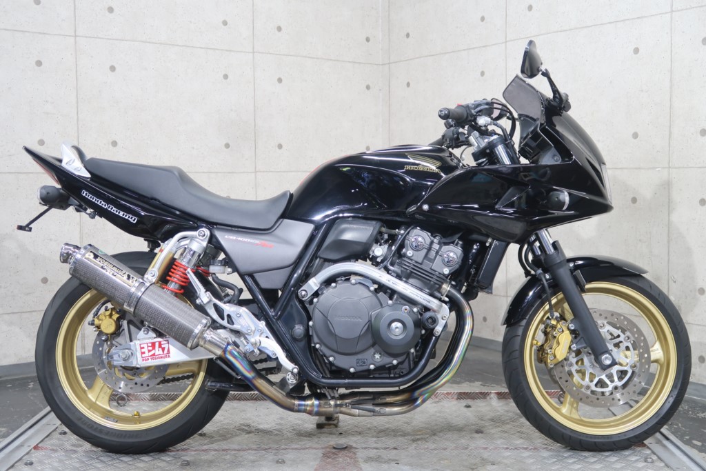 CB400Superボルドール VTEC Revo | ホンダ（HONDA） | リバースオート